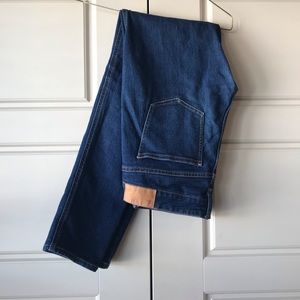 H&M skinny low waisted jeans.